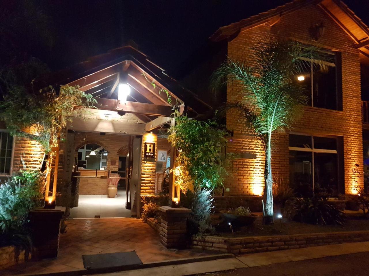 Apart Hotel Piscu Yaco Merlo Exterior foto